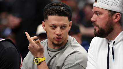 Chiefs Ideal Trade Partner for Former Top-5 QB Pick Amid Latest Mahomes News