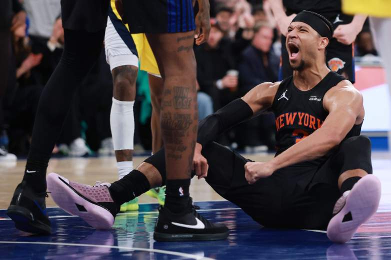 Guard Josh Hart of the New York Knicks reacts