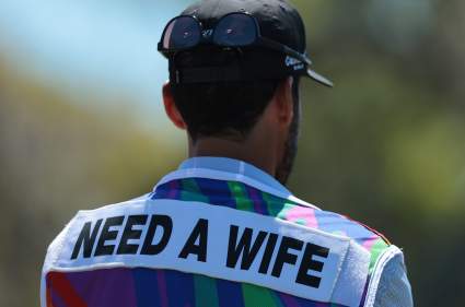 Players Get Creative With Custom Caddie Bibs at Valspar Championship