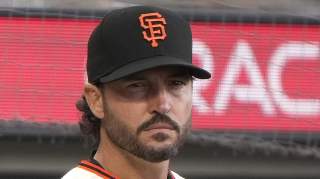Giants Get Concerning Injury Update on Two Starters After Ugly Loss