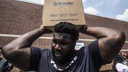 Ravens ‘Expected to Sign’ 330-Pound Free Agent After Draft: Report