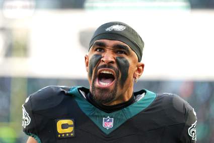 Eagles Could Turn Heads With Suggested QB Decision