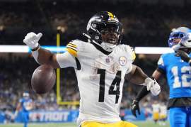 Baker Mayfield Gushes Over Former Steelers RB Kenneth Gainwell
