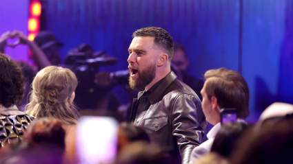 Taylor Swift & Travis Kelce’s Relationship Decoded by Body Language Expert