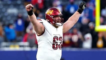 Free Agent Center Lands with New Team After Bears Visit Report