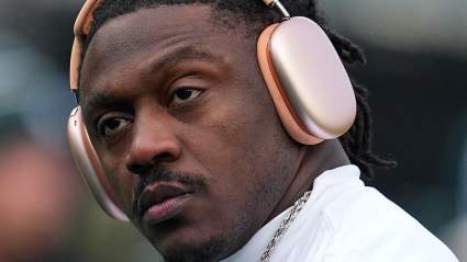 Patriots A.J. Brown Trade ‘Inevitable,’ But Talks Suddenly Stall: Insider Update