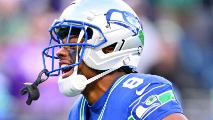 Bears Draw Blunt Take After Signing Coby Bryant From Seahawks