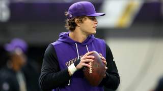 Bold Trade Pitch Reunites Vikings’ J.J. McCarthy With His Old Coach