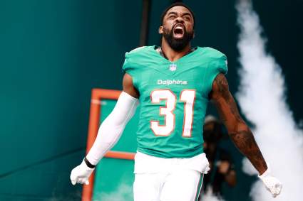 Former Dolphins RB Has Harsh Words for McDaniel Regime