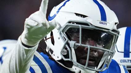 In Early NFL Free Agency, Raiders Add 50-Tackle Colts Special Teams Ace