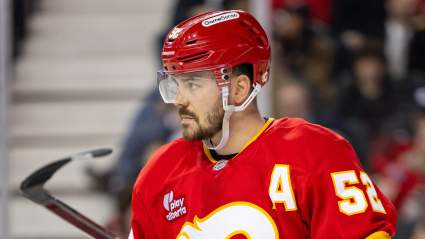 NHL Trade Rumors: Flames Reportedly Moving D-Man to Utah