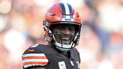 Browns QB Deshaun Watson Sends 2-Word Message as Competition Begins