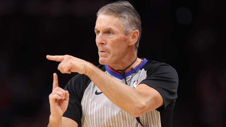 Referee Scott Foster #48 calls a a technical foul during a game between the Golden State Warriors and Phoenix Suns.