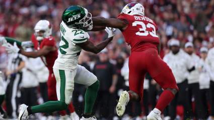 Cardinals Predicted to Block Jets With QB Trade