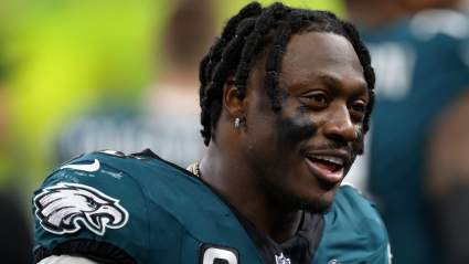 Eagles Warned Against Being ‘Cautionary Tale’ in Potential Trade