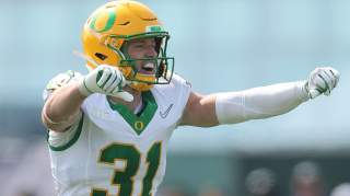 Bears Land Dillon Thieneman as ‘Dream’ First-Round NFL Draft Pick