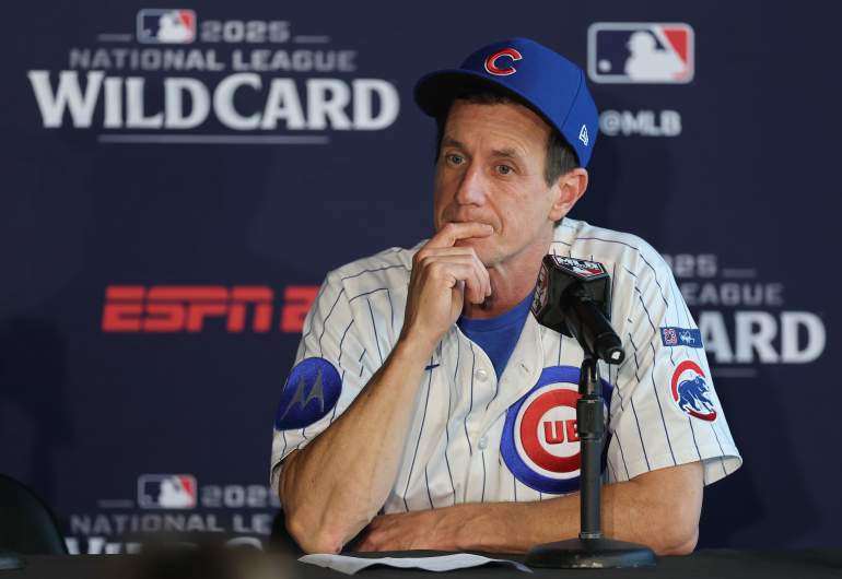 Chicago Cubs manager Craig Counsell