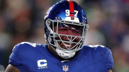 Texans Get Critical Update on Potential Dexter Lawrence Trade