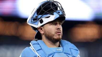Blue Jays Urged to Acquire Veteran Catcher From Rival Amid Alejandro Kirk Injury