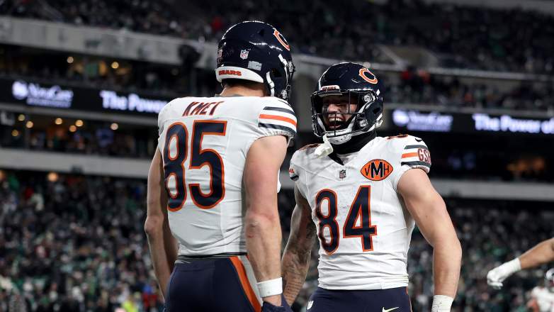 Bears TEs Cole Kmet and Colston Loveland