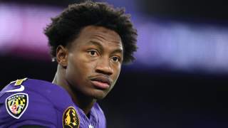 Ravens’ $140 Million WR Zay Flowers ‘Day to Day’ After Injury Scare