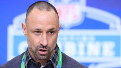 Dolphins to Hold Private Meeting With Potential Quarterback: Report