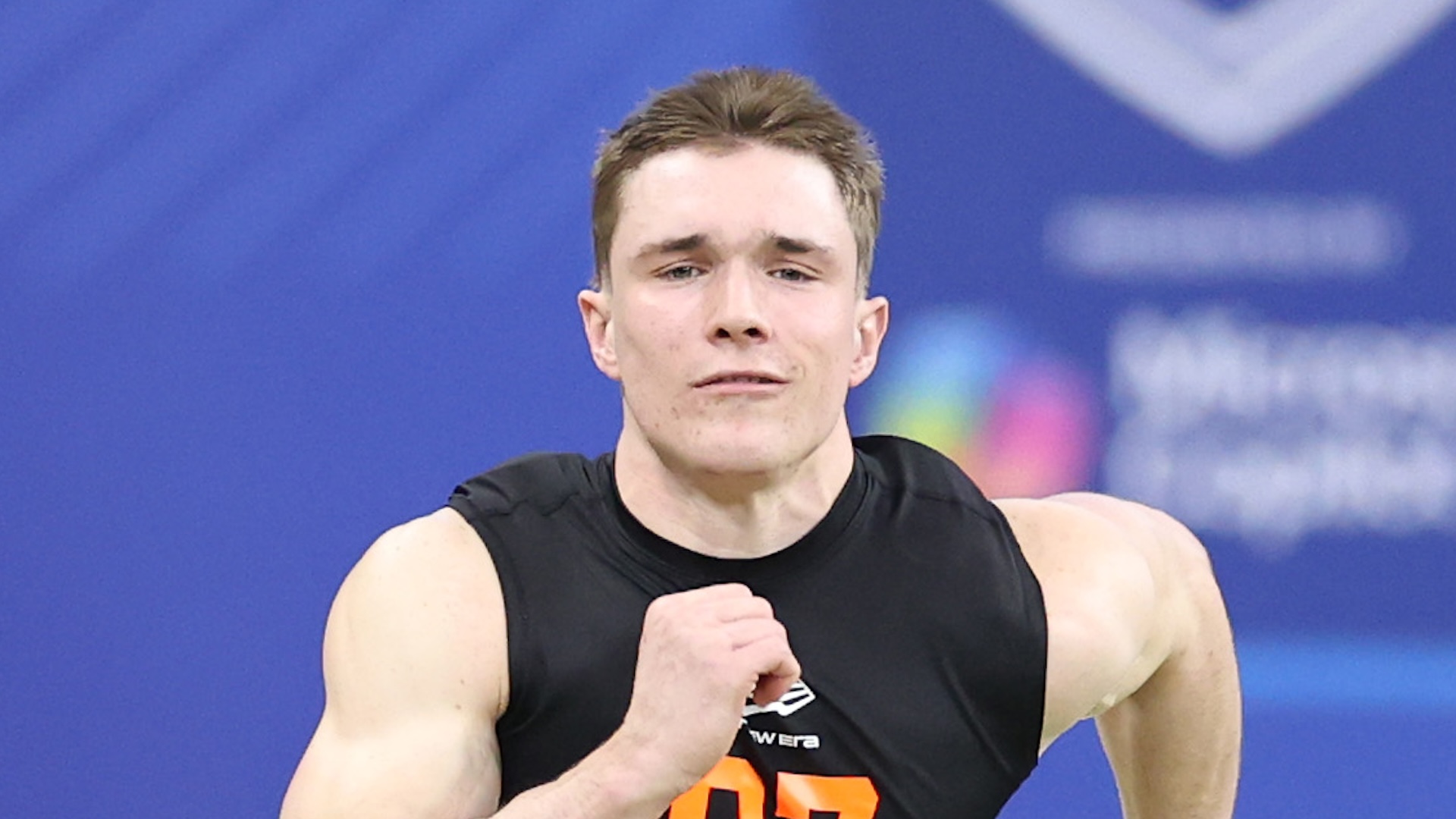 Rooney reacts as Steelers pick hometown star late in draft