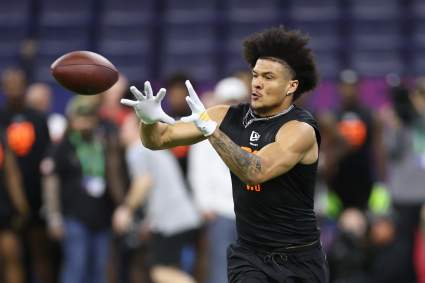 49ers Predicted to Trade Up in Draft for Mike Evans’ Eventual Replacement