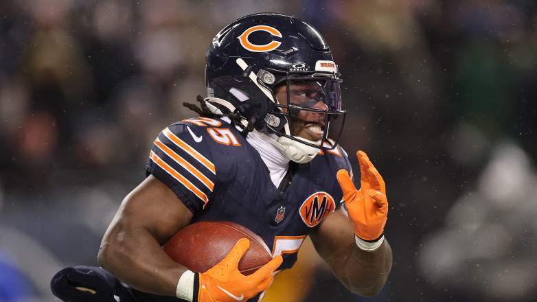 Bears RB Kyle Monangai