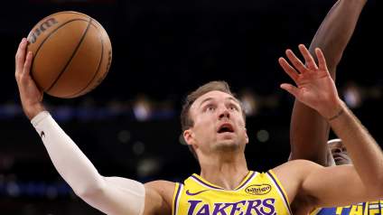 Luke Kennard Makes Career News During Lakers vs. Mavericks