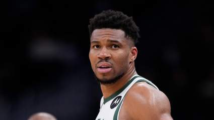 76ers Catch Major Break With Giannis Antetokounmpo News