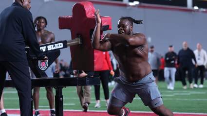 Raiders Projected to Add Massive Award-Winning DL