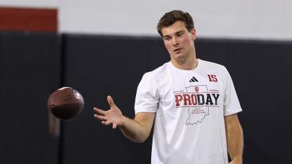 Raiders Receive Concerning Warning About Fernando Mendoza