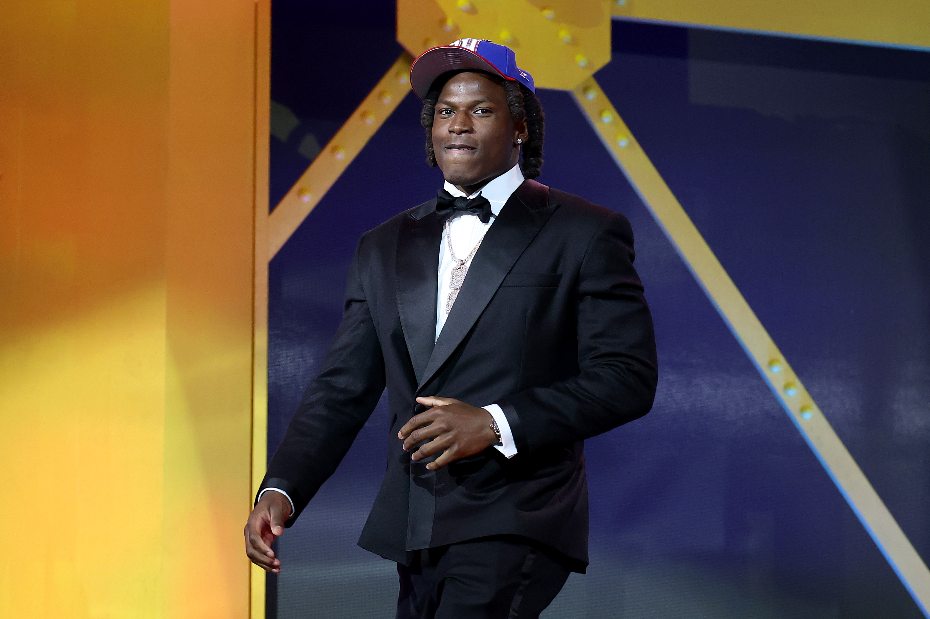 New York Giants select Arvell Reese with the No. 5 pick — what to know