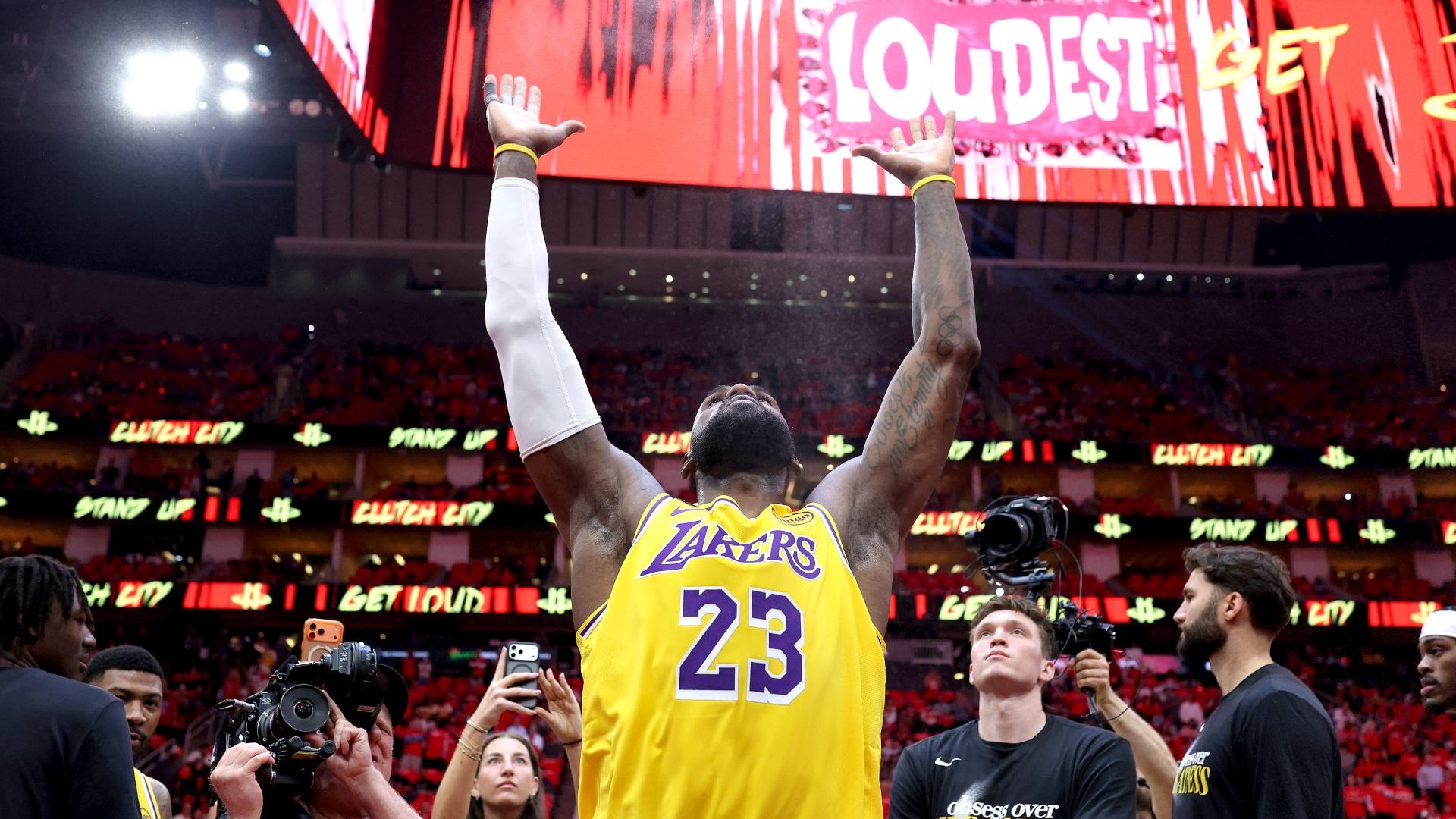 LeBron James, Lakers, Lakers vs Rockets