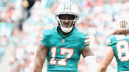 Dolphins $21 Million Starter Sends Blunt Message on Jaylen Waddle Trade