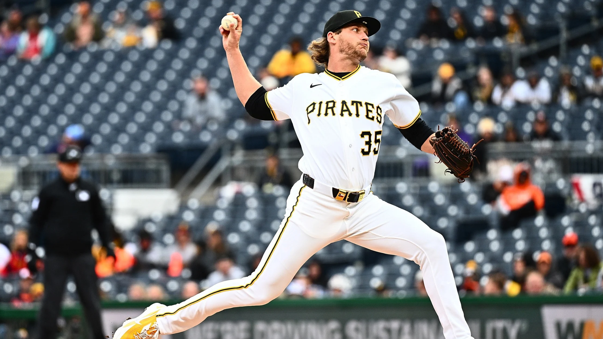 Braxton Ashcraft #35 of the Pittsburgh Pirates pitches in the first inning during the game against the Baltimore Orioles at PNC Park on April 5, 2026 in Pittsburgh, Pennsylvania. (Photo by Justin Berl/Getty Images)