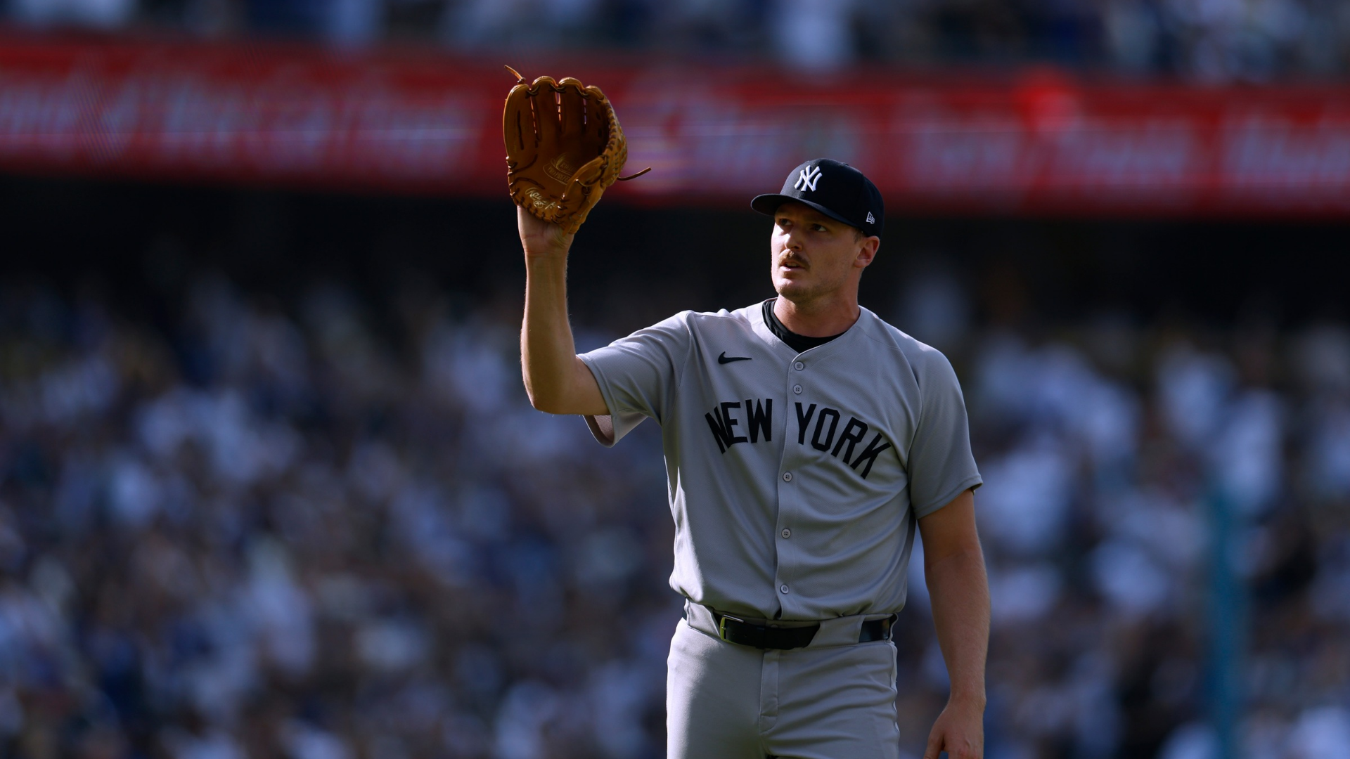 Brent Headrick #47 of the New York Yankees reacts after allowing a two run home run to Hyeseong Kim #6 of the Los Angeles Dodgers, to trail 10-0 in the second inning, during an 18-2 loss to the Dodgers at Dodger Stadium on May 31, 2025 in Los Angeles, California. (Photo by Harry How/Getty Images)
