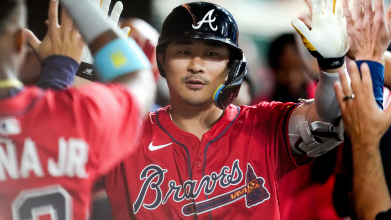 Ha-Seong Kim #9 of the Atlanta Braves celebrates after hitting a two-run home run against the Detroit Tigers during the top of the eighth inning at Comerica Park on September 19, 2025 in Detroit, Michigan. (Photo by Nic Antaya/Getty Images)