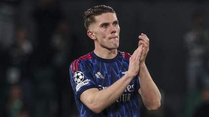 Arsenal Get More Than Bargained for Against Sporting