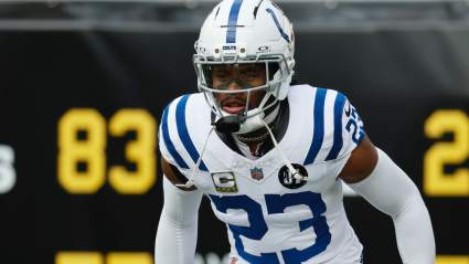 Insider Issues Strong Take to Vikings on Colts’ Kenny Moore II