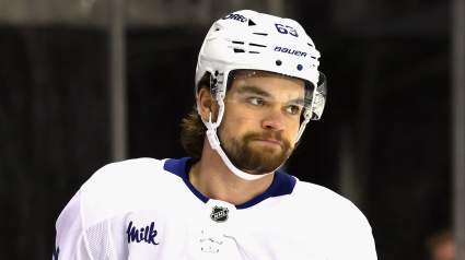 Maple Leafs Should Re-Sign Forward Ahead of Free Agency