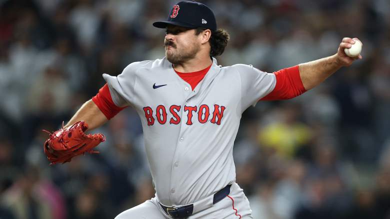 Red Sox top prospect Payton Tolle pitching before potential MLB call-up.