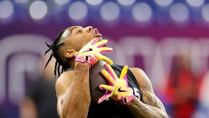Recently Released Raiders WR Lands With Super Bowl Contender