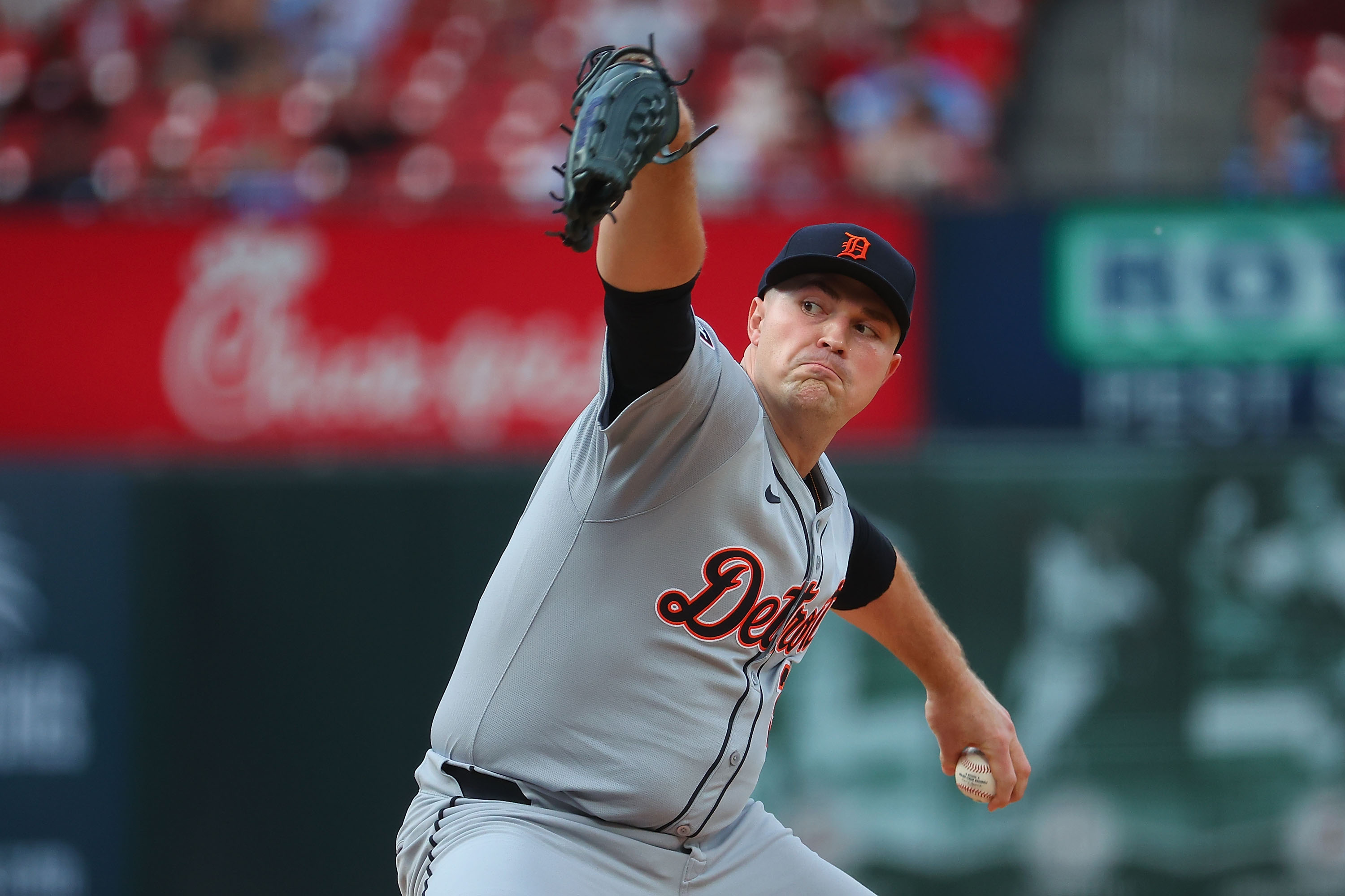 Blue Jays Trade Pitch Sends 2 Top Prospects to Tigers for Tarik Skubal