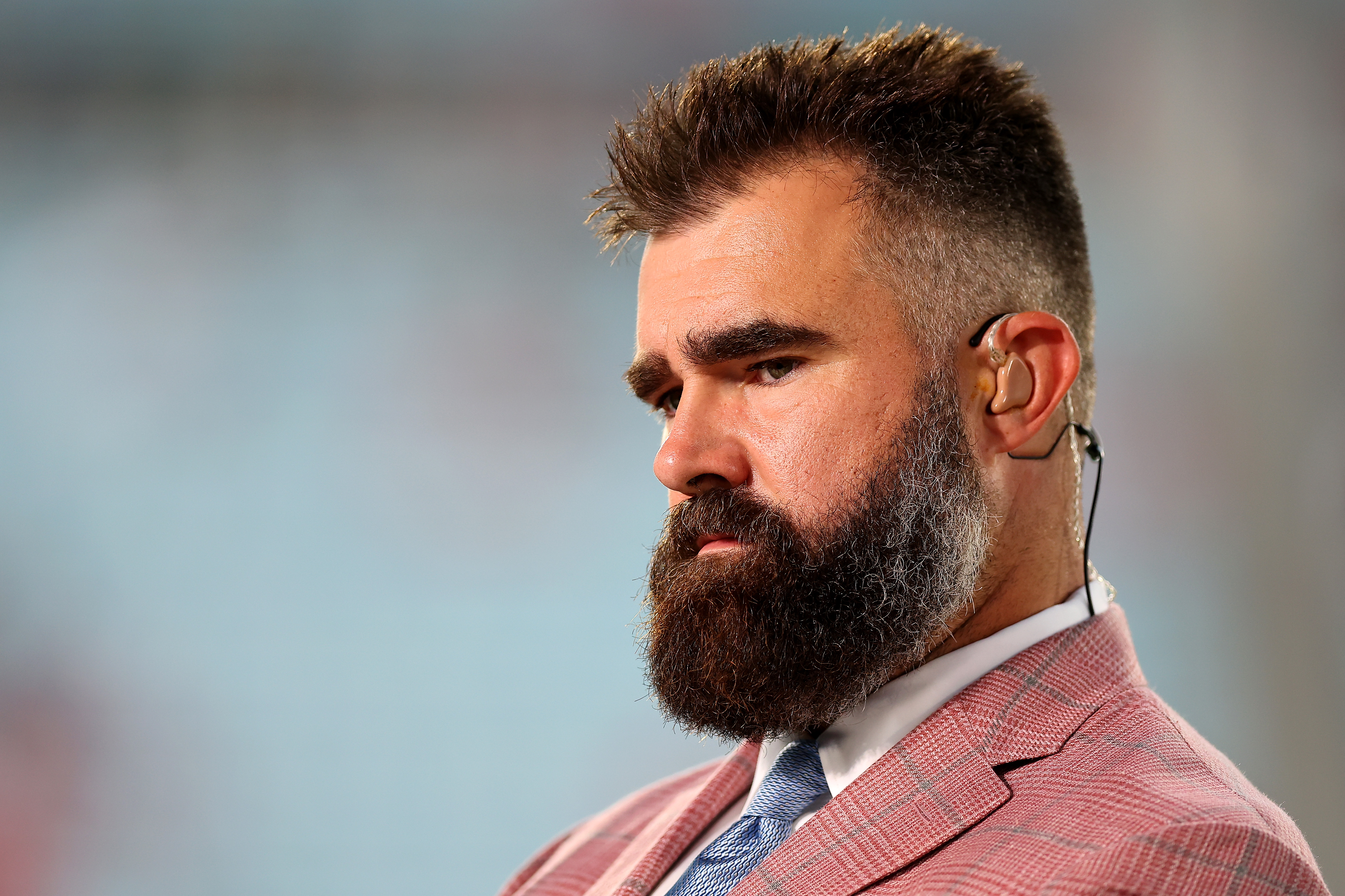 Former Eagles C Jason Kelce
