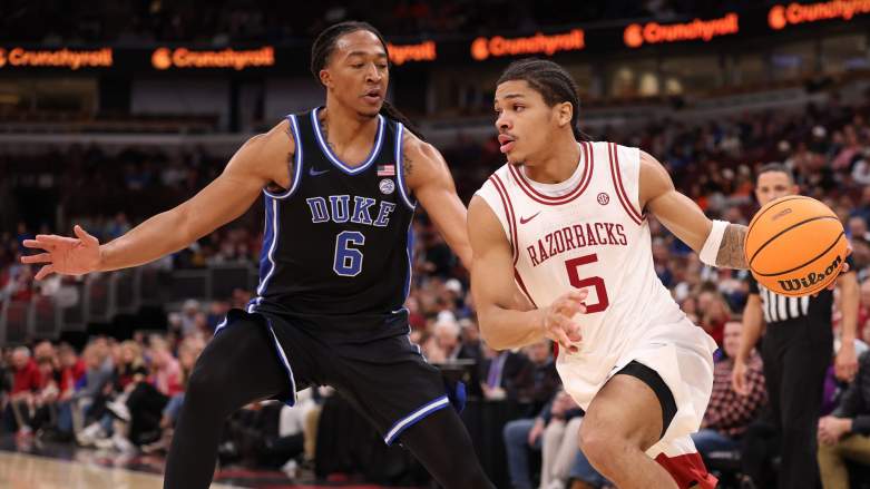 Maliq Brown defending Darius Acuff Jr during Duke vs Arkansas game