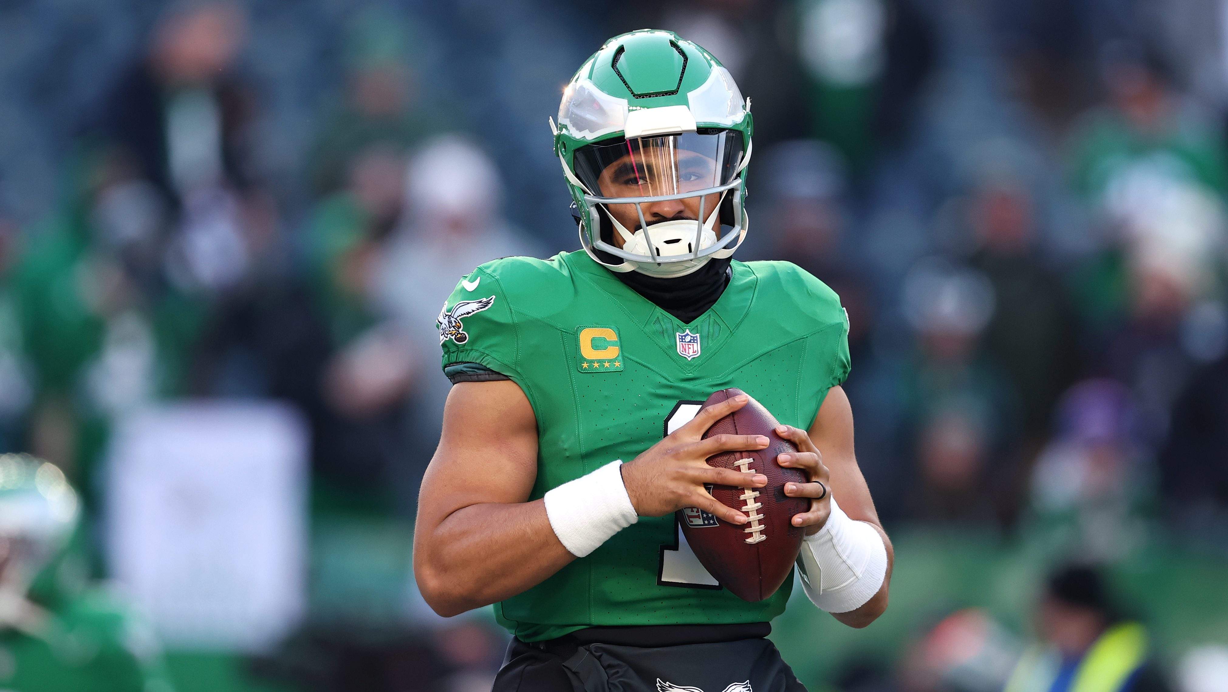 Eagles Jalen Hurts Snubbed in Recent NFL QB Rankings - HEAVY