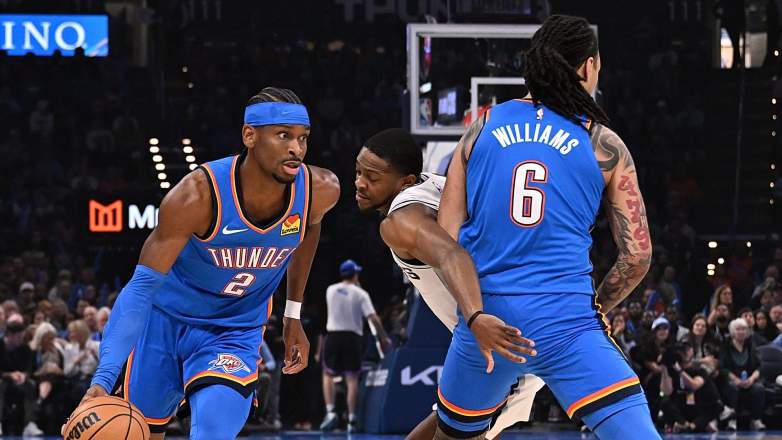 Shai Gilgeous-Alexander attacks De’Aaron Fox Thunder vs Spurs Game 1
