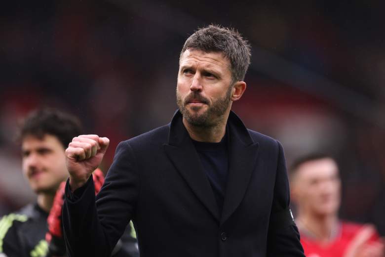 Manchester United Set for Michael Carrick Gamble as Contract Talks Advance